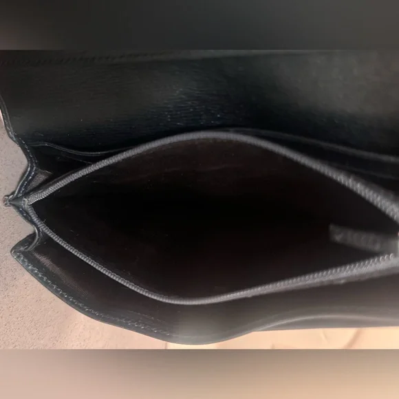 GUCCI Continental Wallet, EUC, Green - Picture 8 of 12